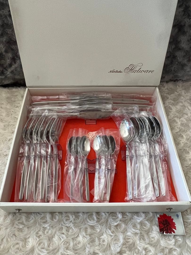 ノリタケ　カトラリーセット　ディナーセット〈24本セット〉