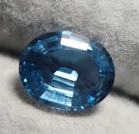 天然ロンドンブルートパーズ 3.027ct