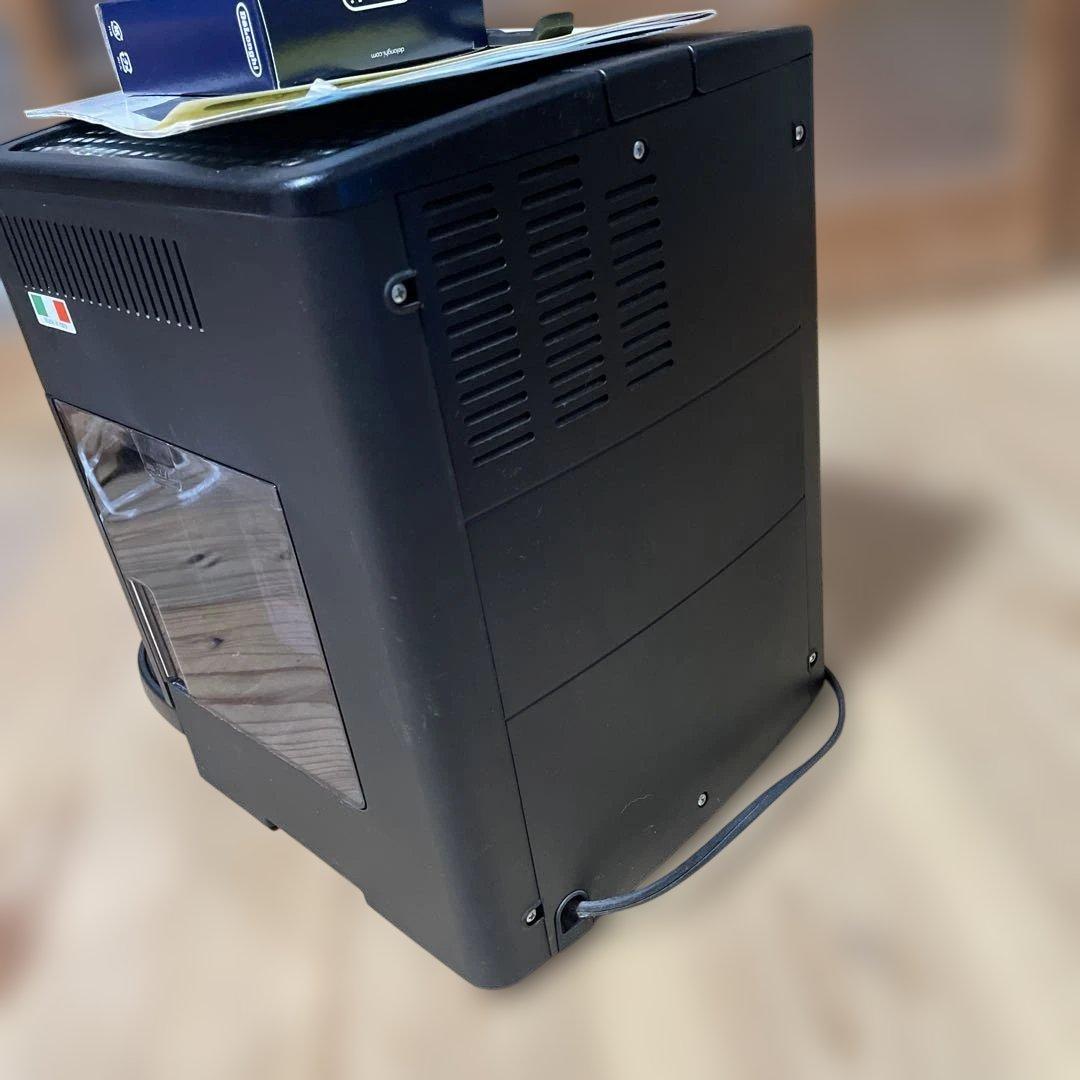 De'Longhi MAGNIFICA エスプレッソマシンESAM1000SJ