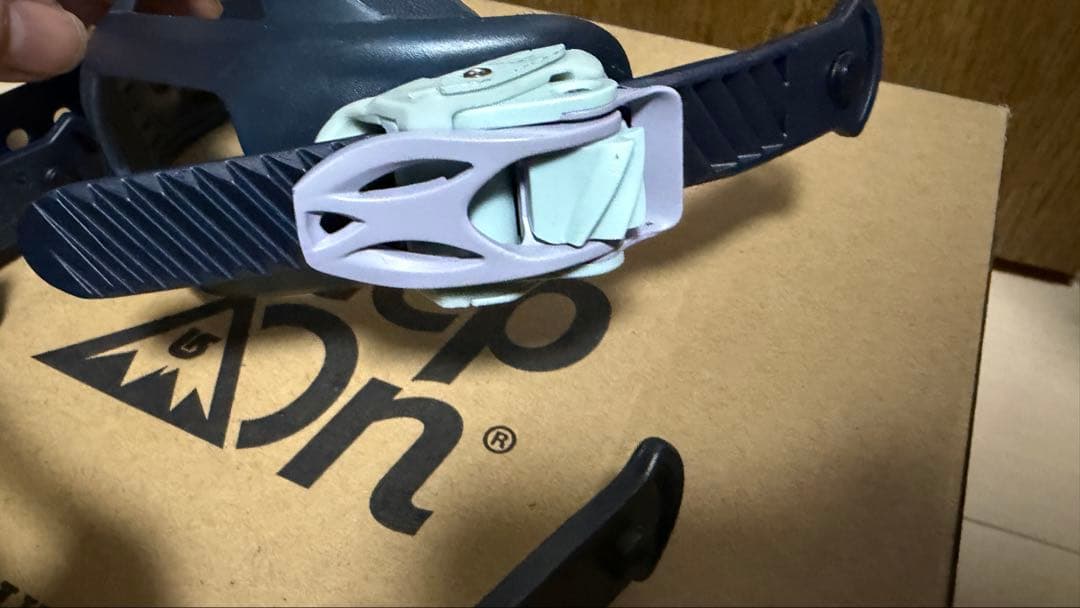 BURTONスノーボード ビンディング　トゥストラップ