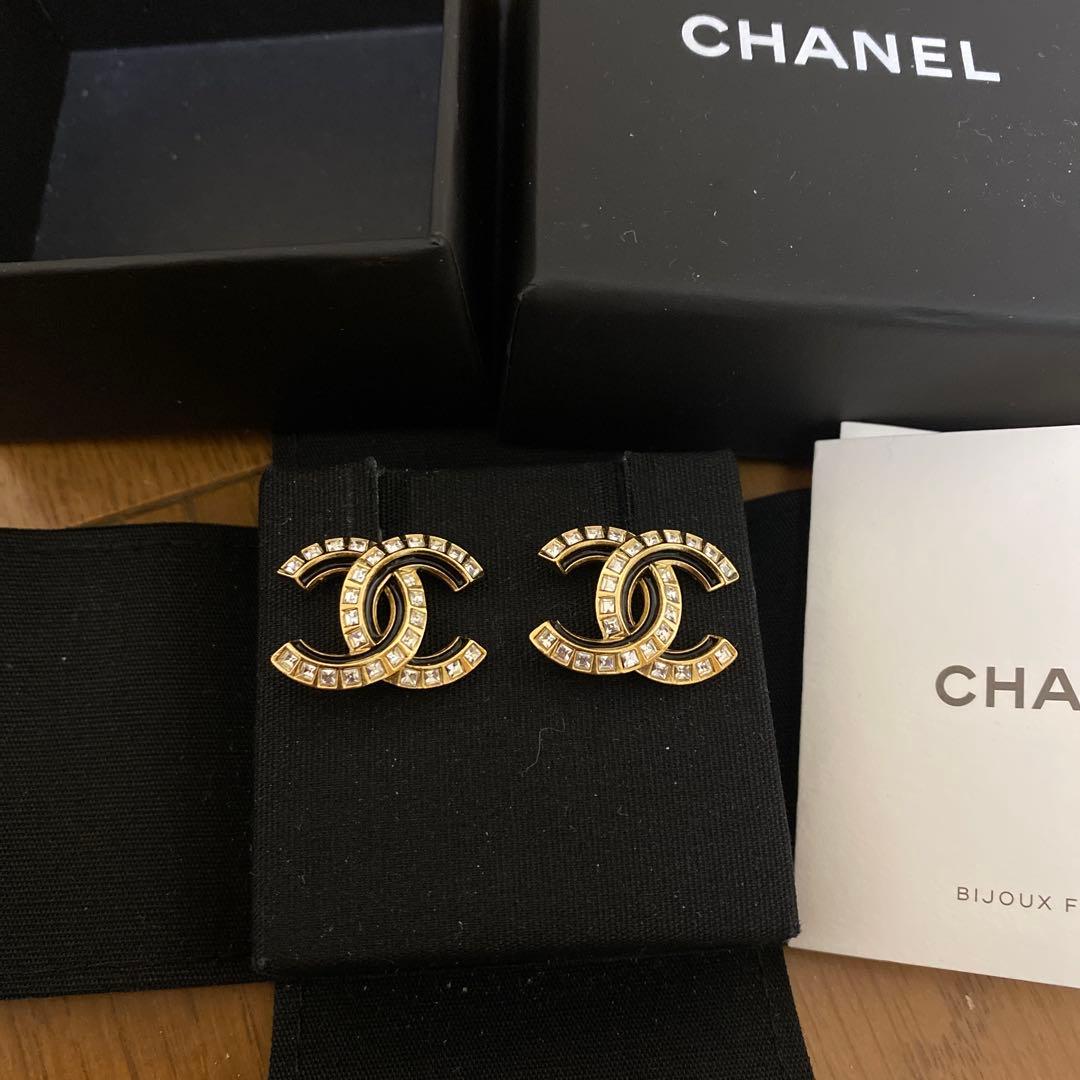CHANEL CCロゴ　ピアス　シャネルピアス　説明書付き