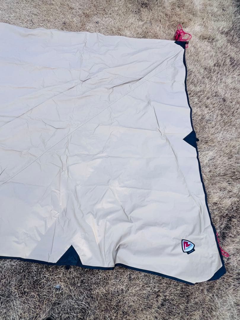 ポール付きROBENS アウトバック タープ 4×4m ローベンス