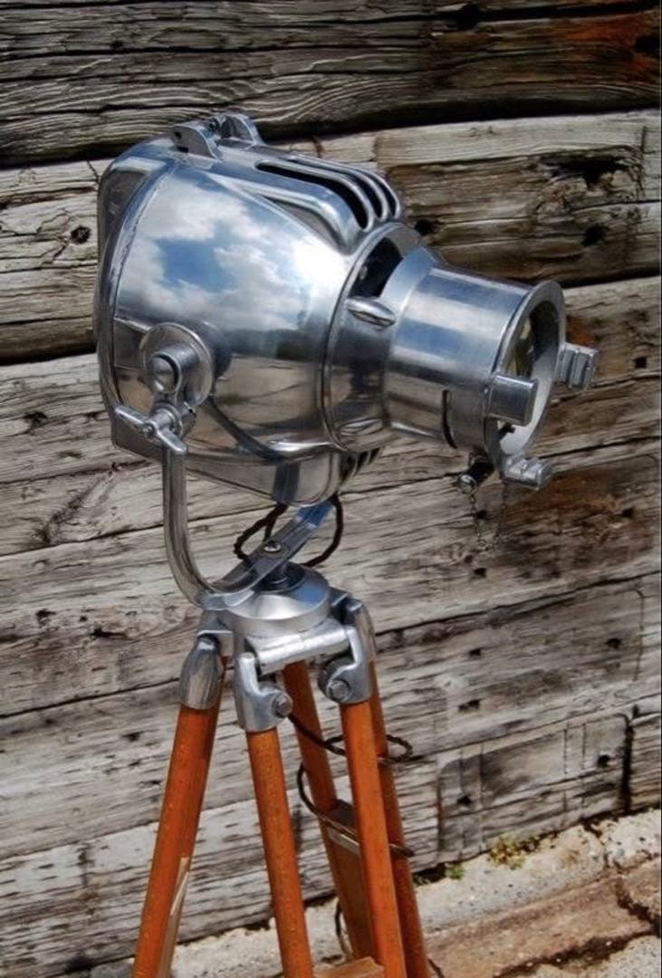 早いもの勝ち: IDLスタンドライト Lloyd's Antiques