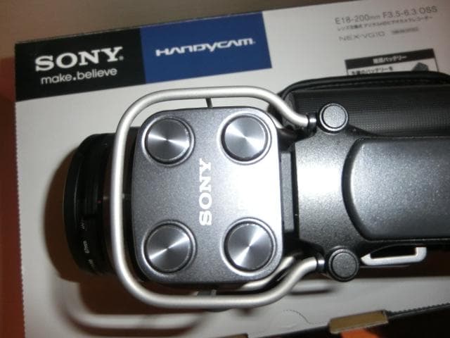 ソニーレンズ交換式デジタルHDビデオカメラレコーダー NEX-VG10一式＋α