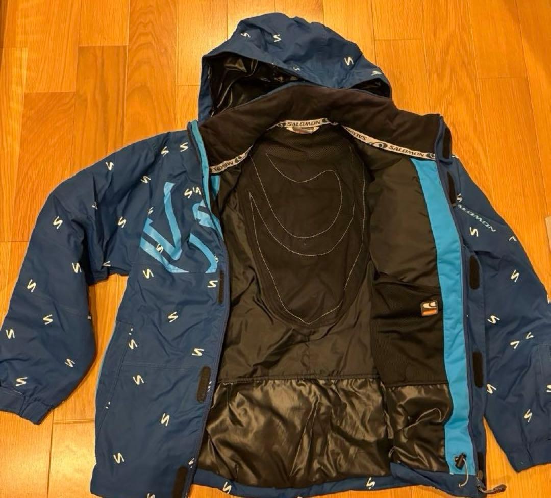 SALOMONスキーウェア上下セット