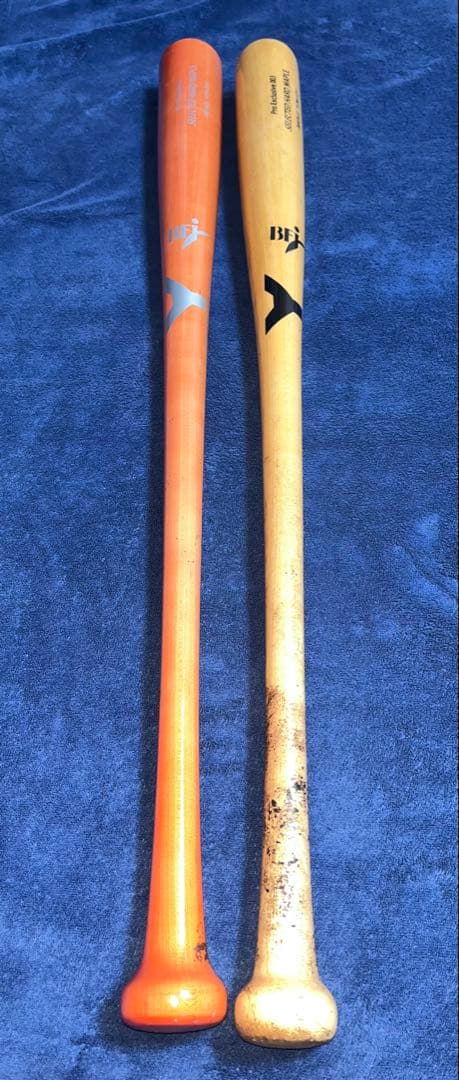 ヤナセ硬式木製バット2本セット