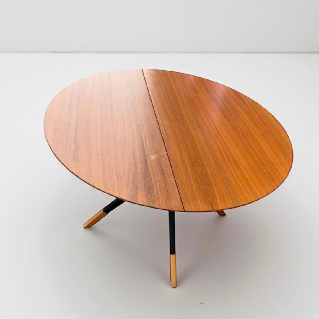 ボーコンセプト　BILLUND PRINCNTON ラウンドテーブル　円形