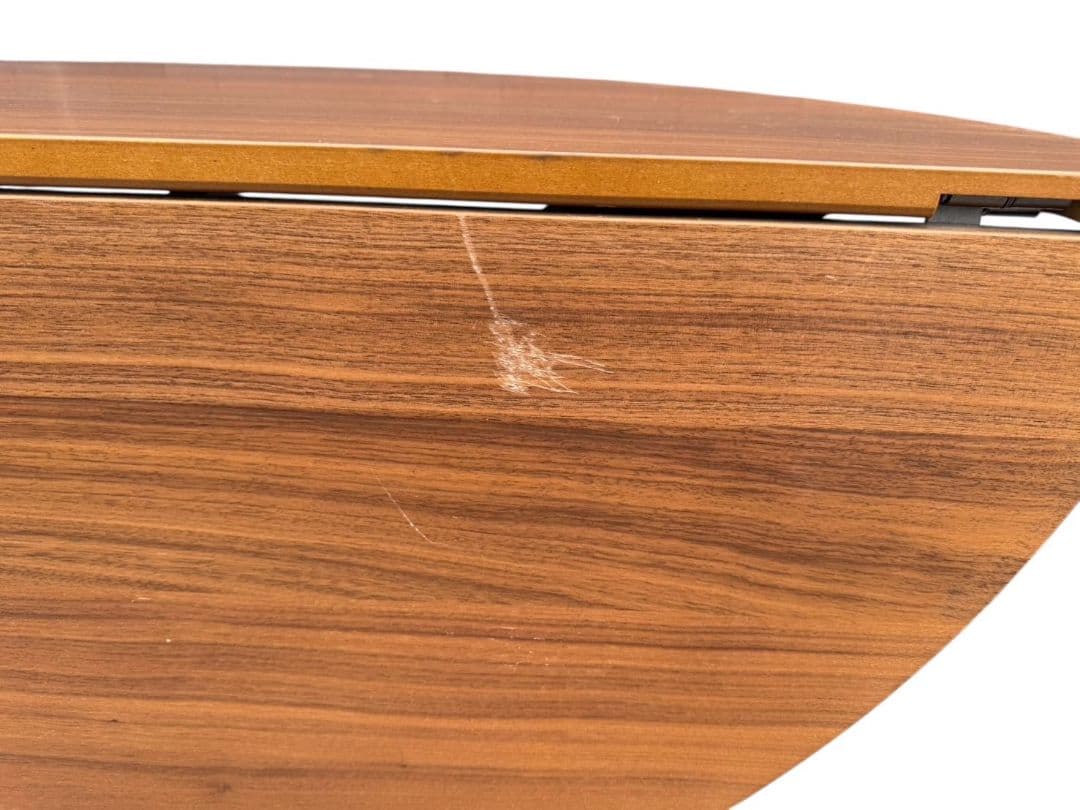 ボーコンセプト　BILLUND PRINCNTON ラウンドテーブル　円形