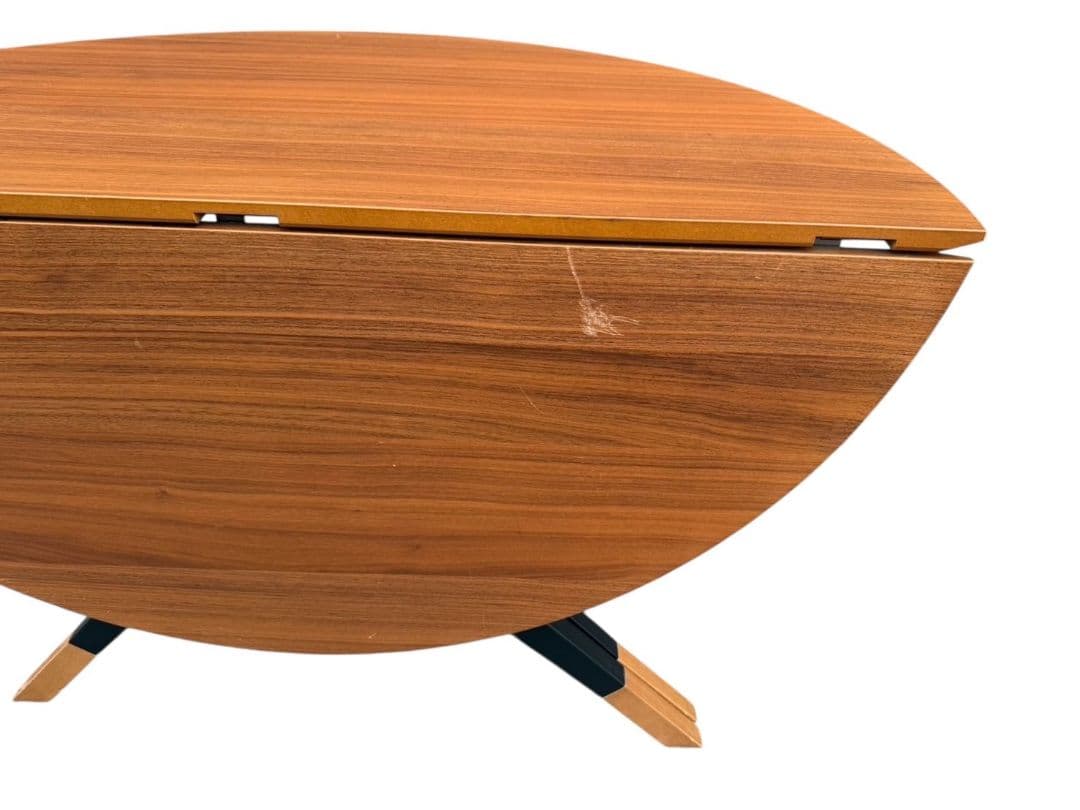 ボーコンセプト　BILLUND PRINCNTON ラウンドテーブル　円形