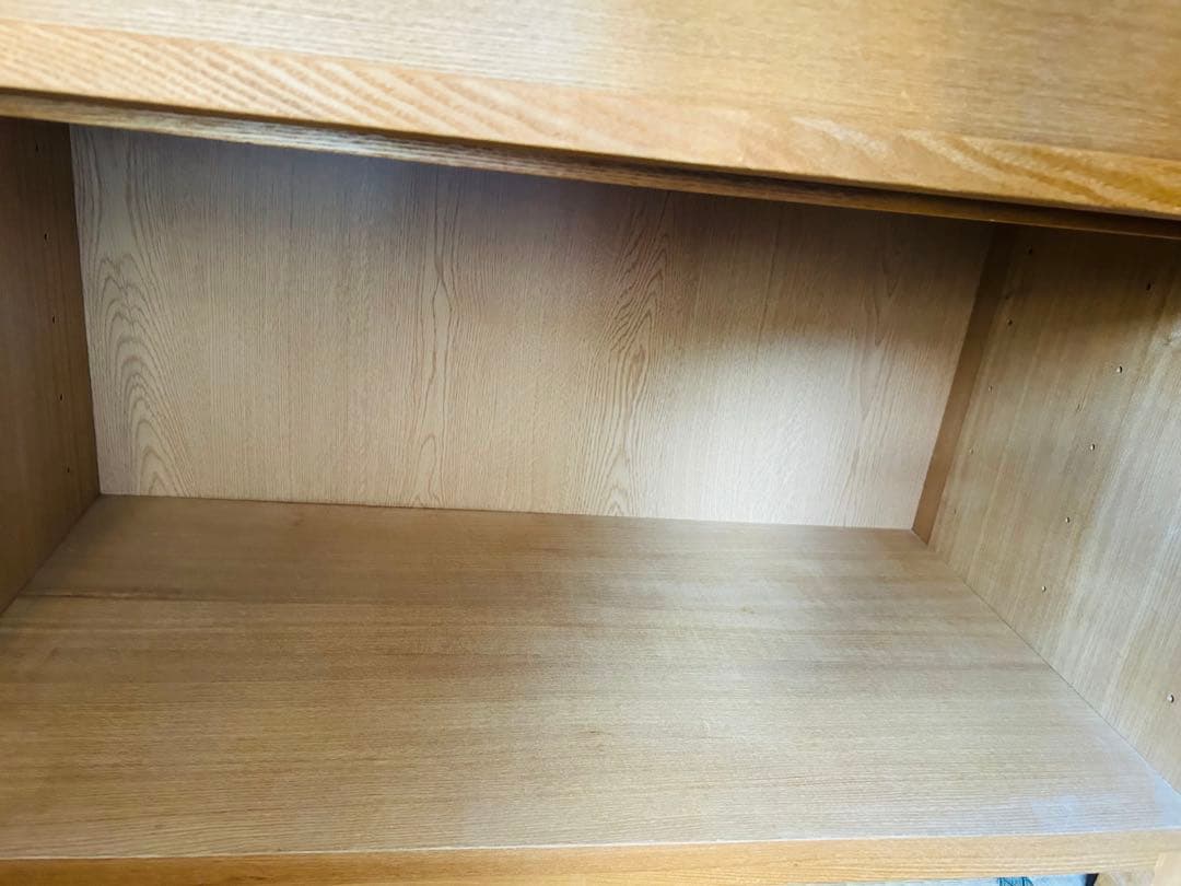 【メルカリ市価格】用途色々MUJIの棚 本棚食器棚 趣味の棚 棚板、カバー調整可