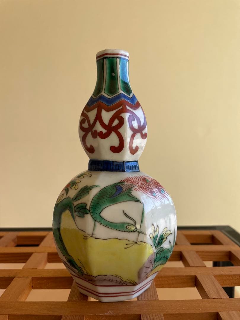 九谷焼角福花瓶　骨董品