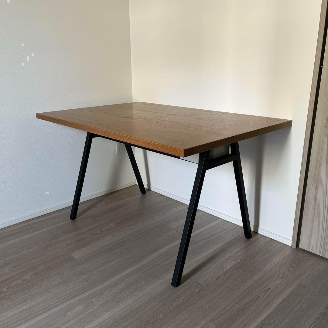 トロン　リビング　ダイニングテーブル