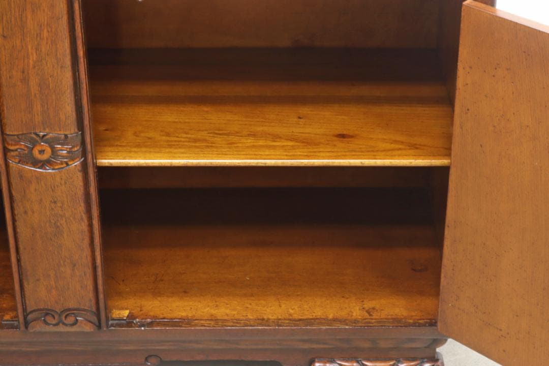 英国 イギリス ヴィンテージ バフェ サイドボード キャビネット アンティーク