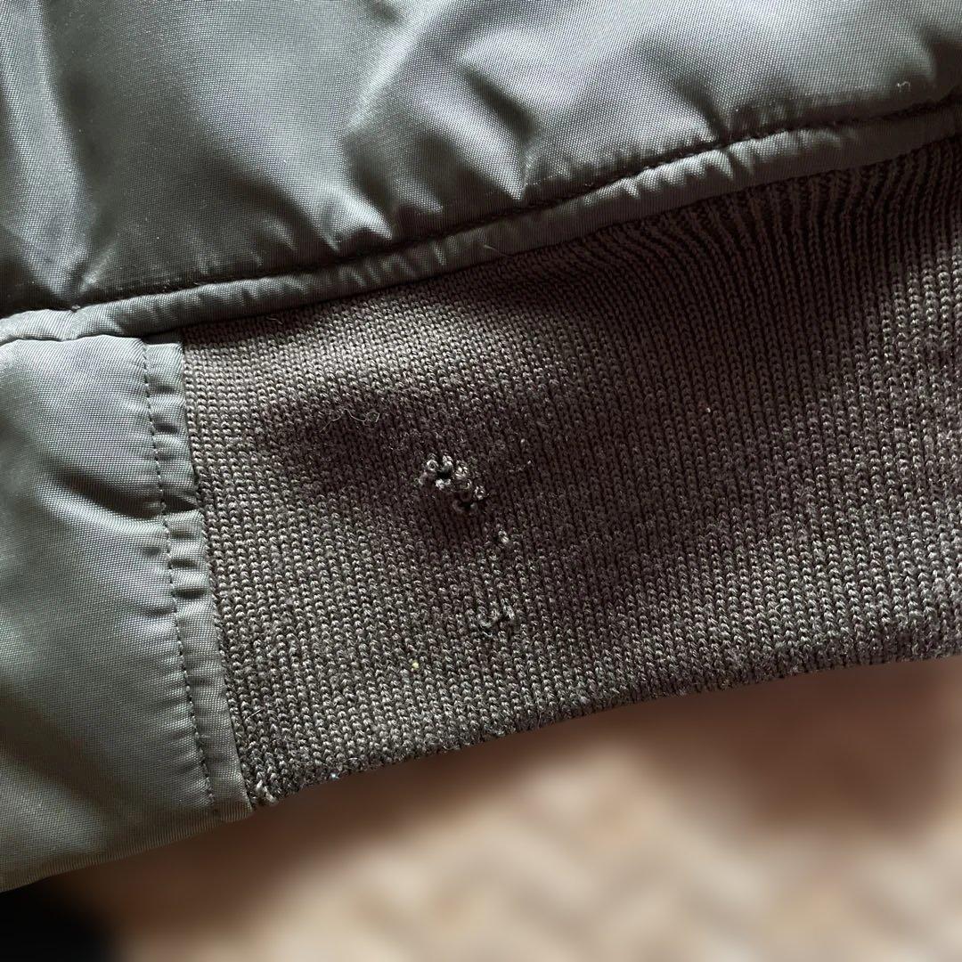 ラ*ん様 AVIREX MA-1ジャケット 刺繍Johnny U.S.A オリー