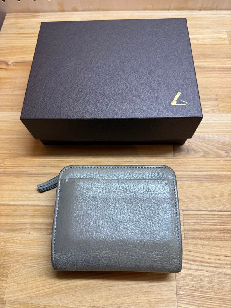 土屋鞄　クラルテ　フリンジスモールウォレット　二つ折り財布　アッシュグレー