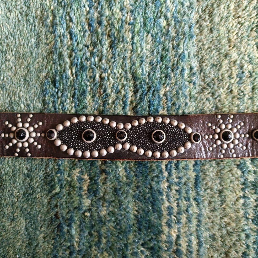 ブラウンビーズ装飾レザーベルト 28インチ