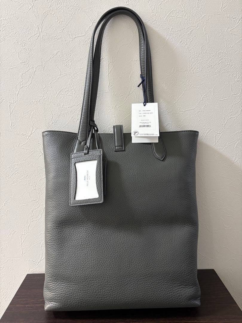 ペッレモルビダ チャコールグレー スリムレザートートバッグ 未使用 MB069