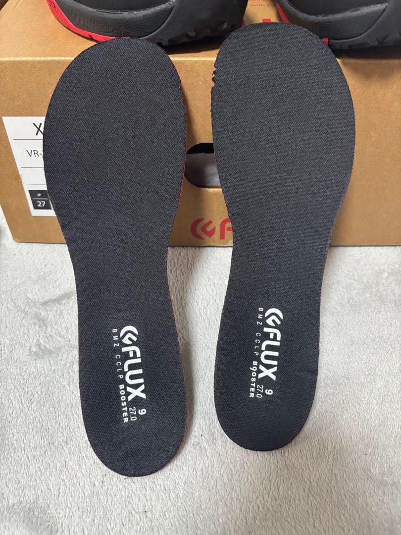 最終値下げ！アウター2回程の美品　FLUX X23 VSB70 VR-SPEED