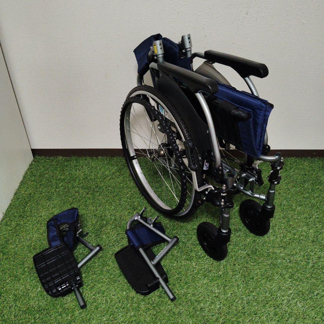 ミキ 多機能 自走型 軽量 ノーパンクタイヤ CRT-7