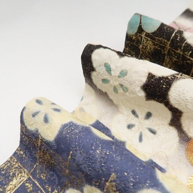 ｍ1972＊美品 正絹 金通し 金駒刺繍 桜 手縫い仕立て 振袖・襦袢2点セット