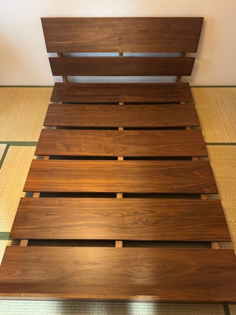 ニトリ ダブルベッドフレーム　フレイ