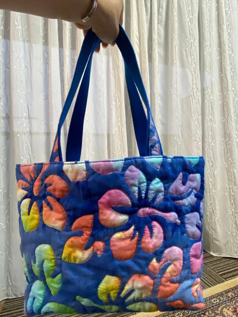 ハワイアンキルト ハンドメイドトートバッグ　ハイビスカス柄　おまけあり