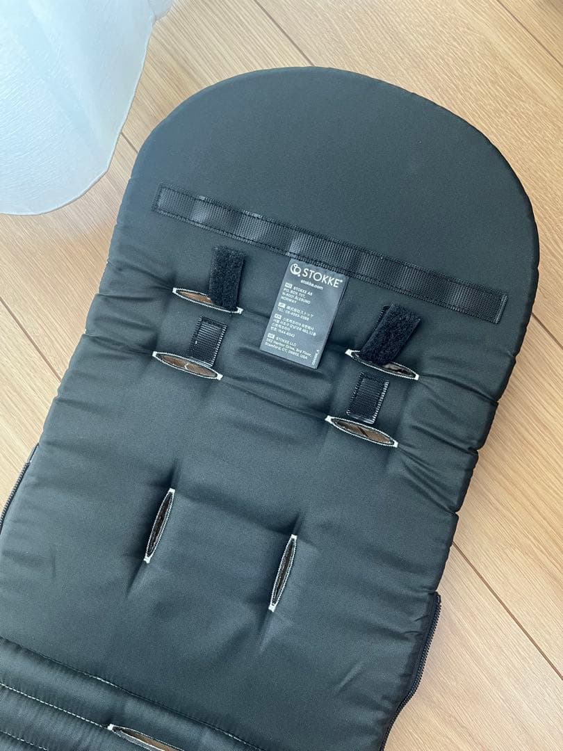 ストッケ YOYO(R) ボンポワン ベージュ 0+ ニューボーンパック