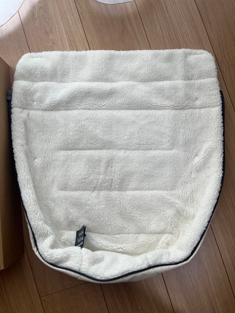 ストッケ YOYO(R) ボンポワン ベージュ 0+ ニューボーンパック