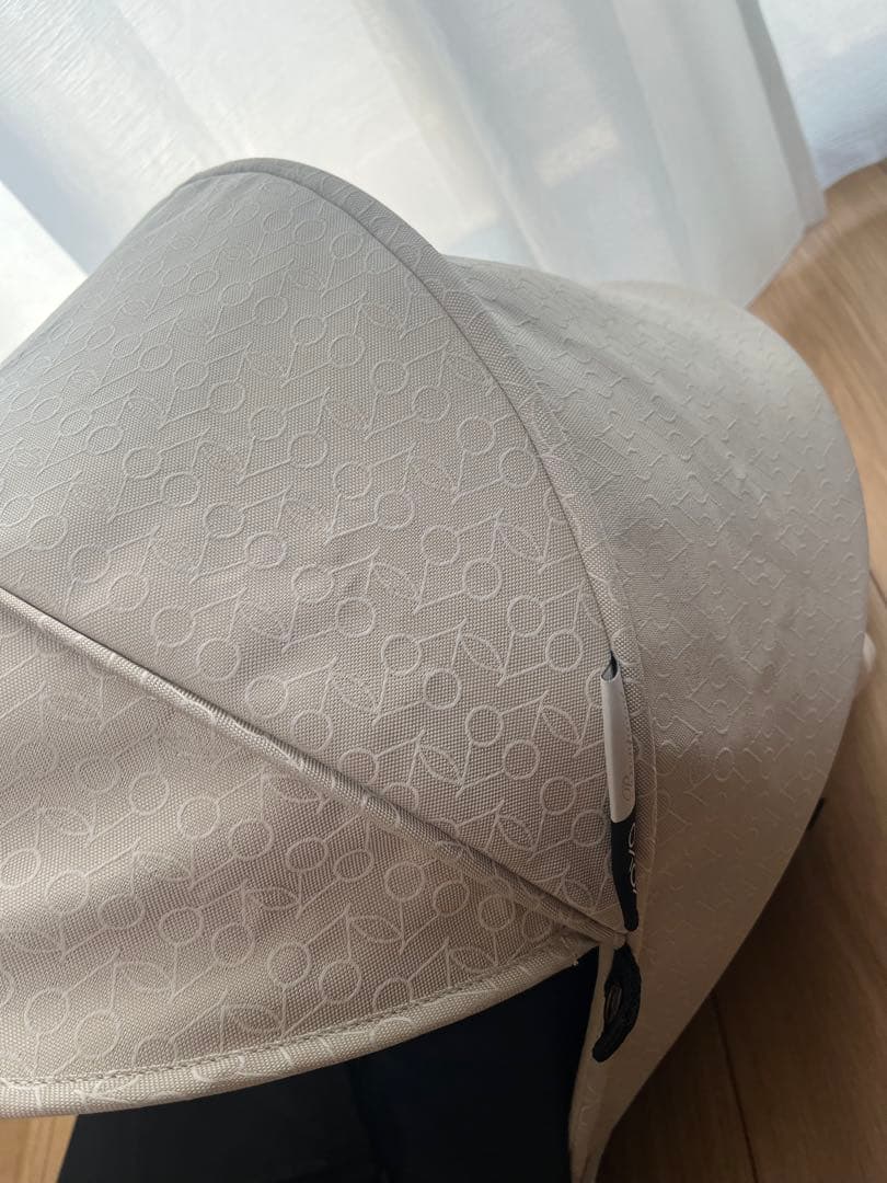 ストッケ YOYO(R) ボンポワン ベージュ 0+ ニューボーンパック