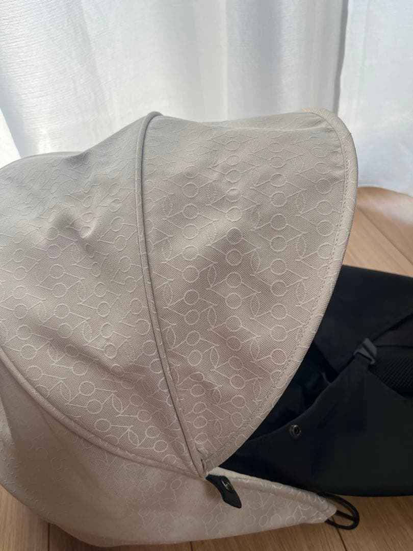 ストッケ YOYO(R) ボンポワン ベージュ 0+ ニューボーンパック