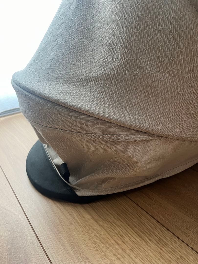 ストッケ YOYO(R) ボンポワン ベージュ 0+ ニューボーンパック