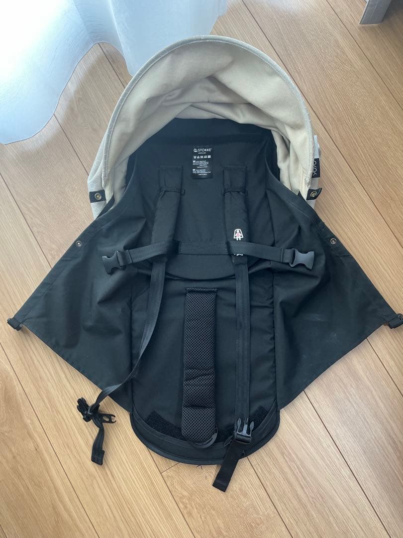 ストッケ YOYO(R) ボンポワン ベージュ 0+ ニューボーンパック