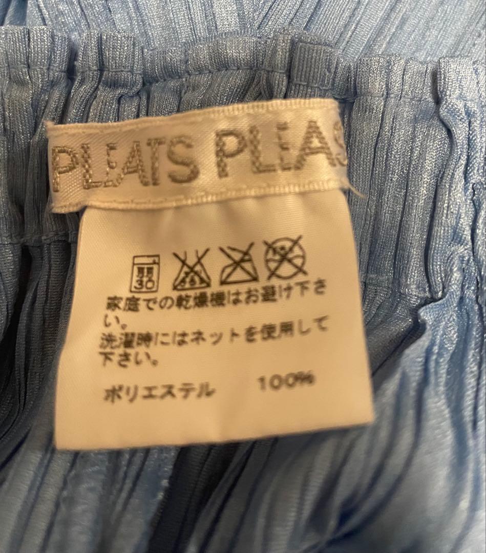 プリーツプリーズ　イッセイミヤケ　ハーフパンツ