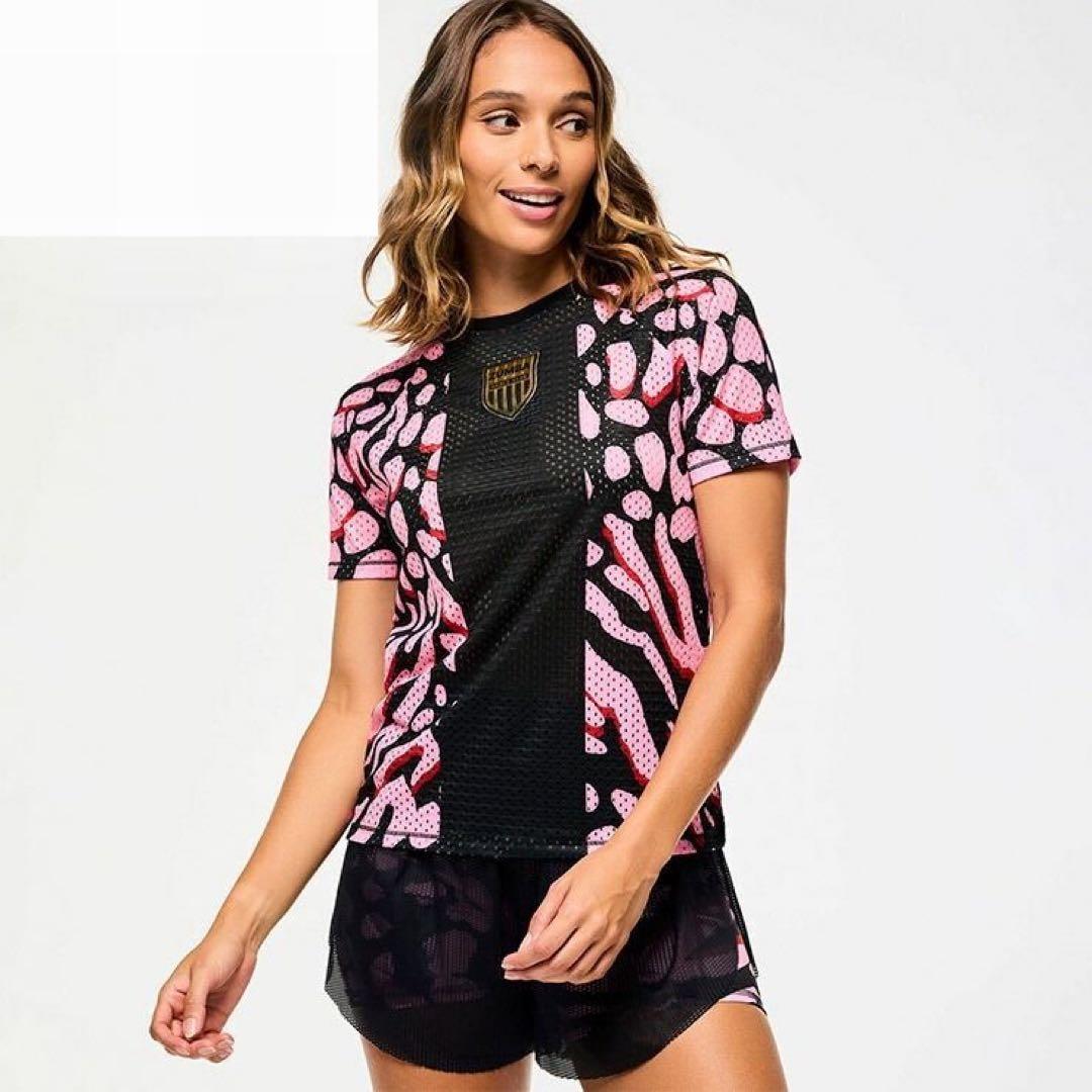 新品　正規品　ズンバ　 S メッシュ　Tシャツ