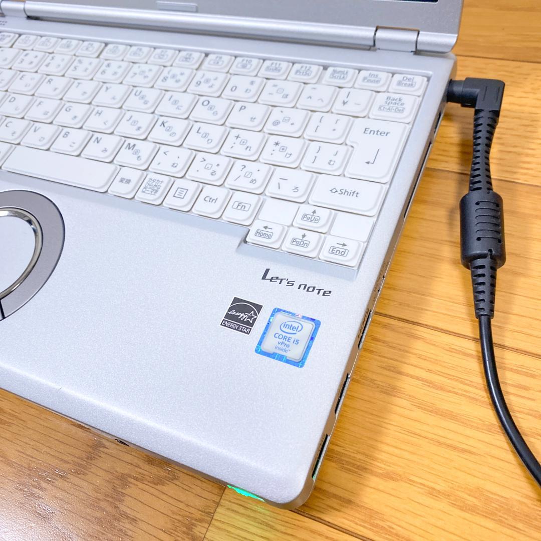 ナッツ✨快適仕様レッツノート✨6世代i5 SSD256 メモリ8 軽量小型