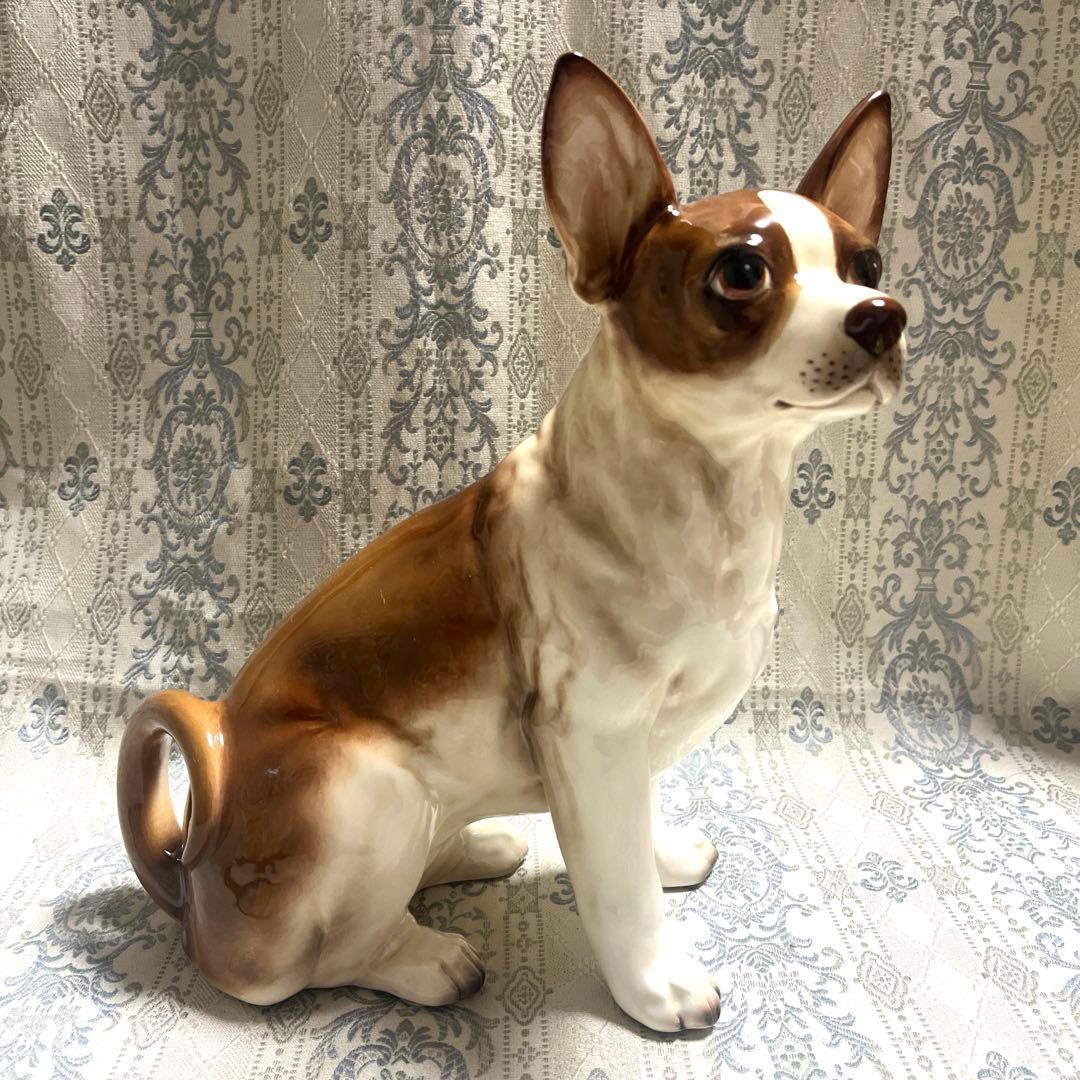 チワワ 陶器製 フィギュア（置物） 犬のオブジェ ヨーロピアン 雑貨 ★美品