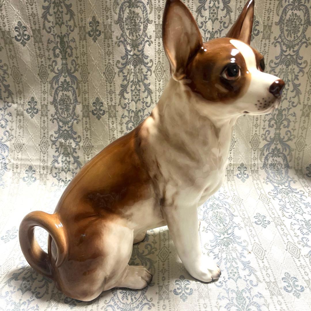 チワワ 陶器製 フィギュア（置物） 犬のオブジェ ヨーロピアン 雑貨 ★美品