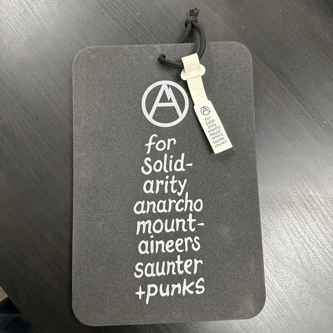 マウンテンリサーチ パッド　希少品　未使用品