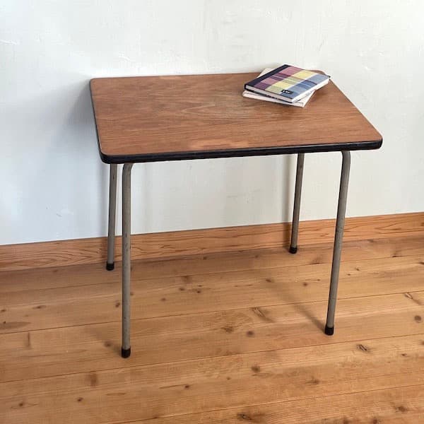 ビンテージ　サイドテーブル　アイアン＋ウッド　レトロ　ローテーブル