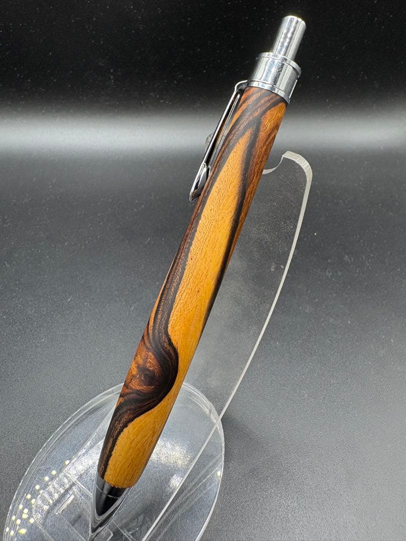 493デザートアイアンウッド　杢あり　木軸シャーペン　ボールペン