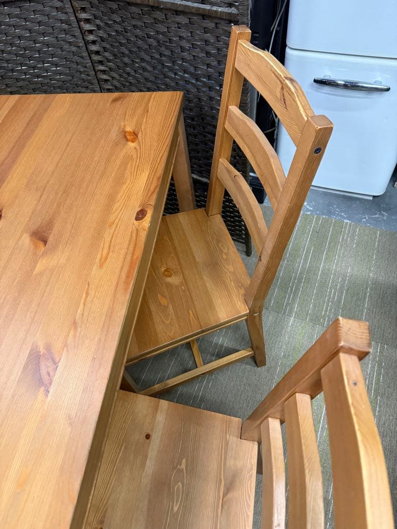 【洗浄消毒作業済】IKEA JOKKMOKK ヨックモック　テーブル＆チェア4脚