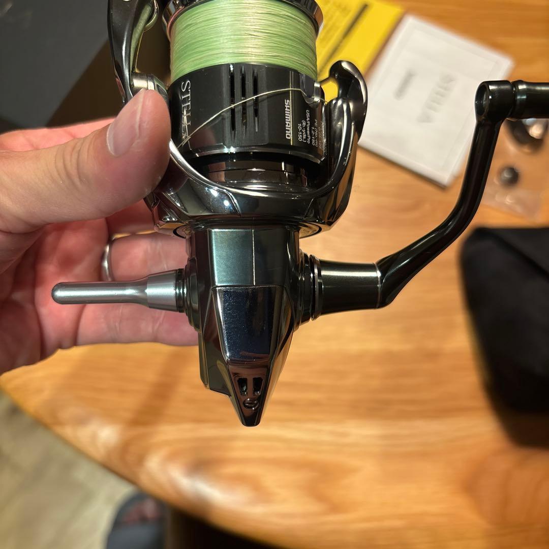 週末値下げ！シマノ 22STELLA 3000mhg