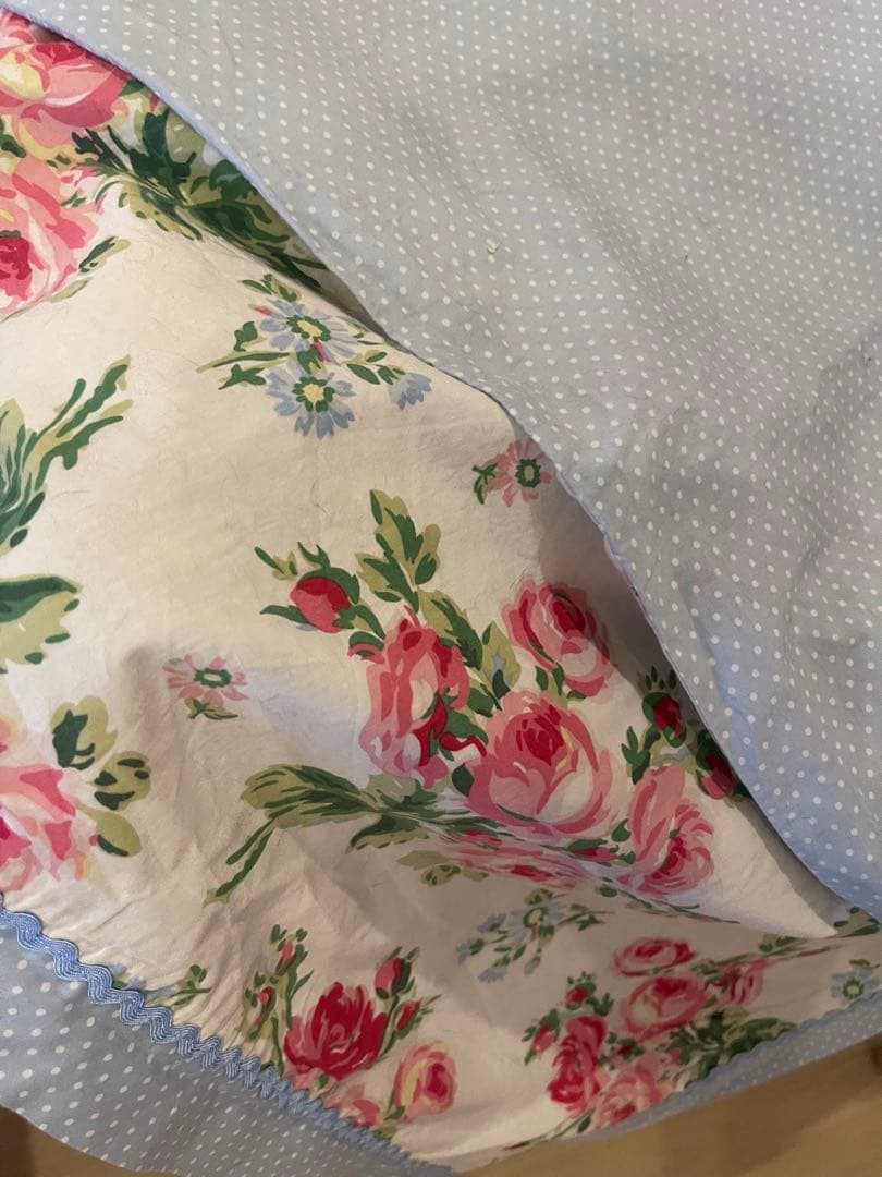 Laura Ashleyローラアシュレイ 布団カバー　シングル