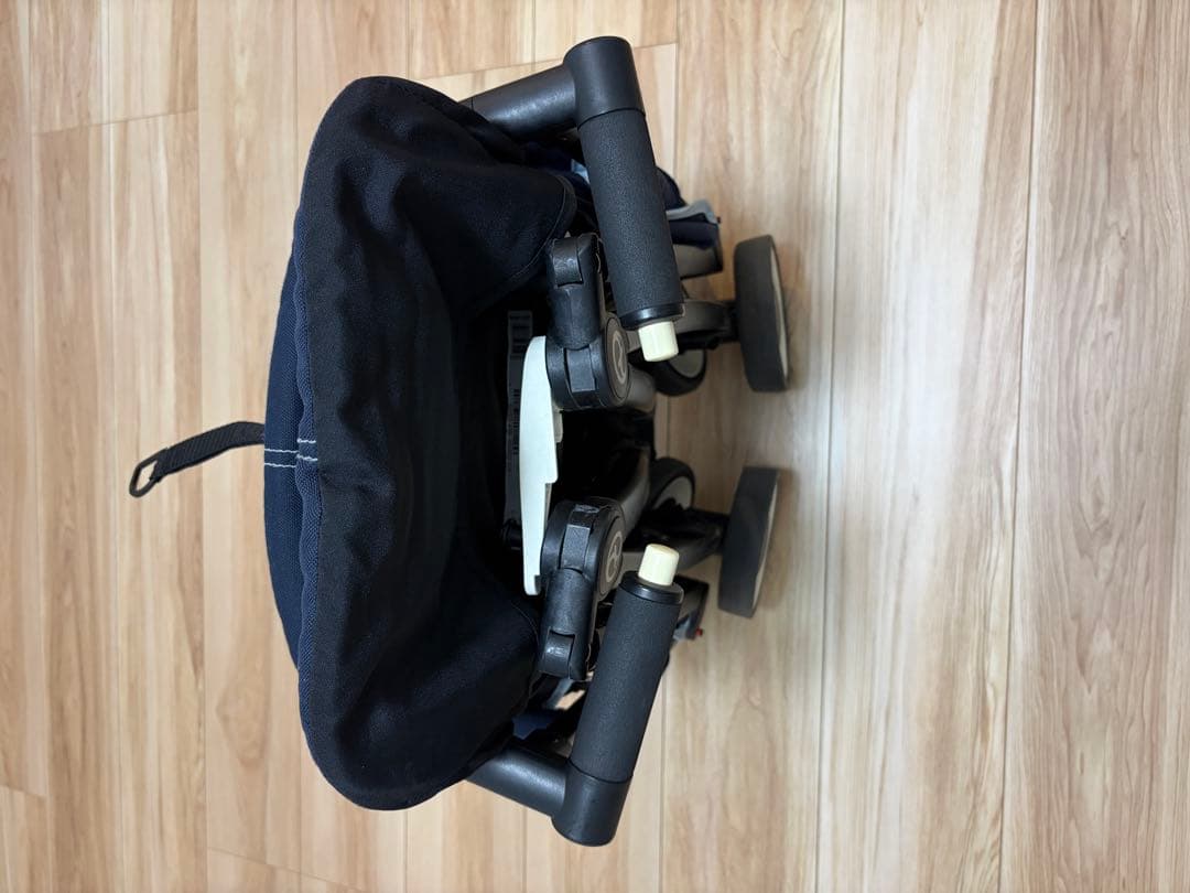 cybex リベル バンパー付き ネイビー