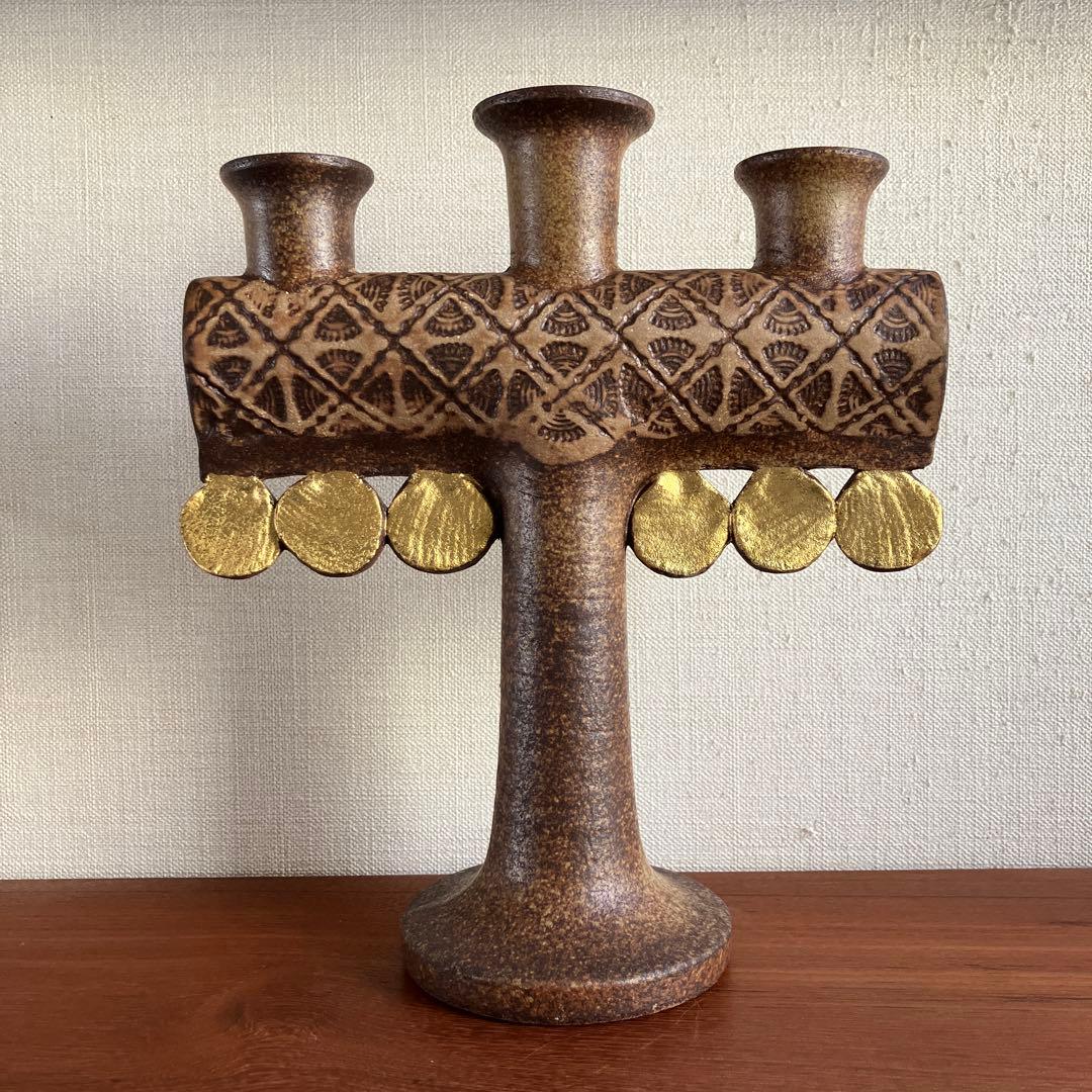 リサ・ラーソン　メダイヨン