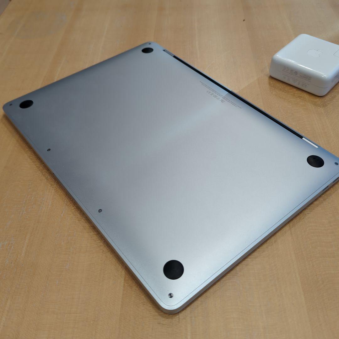 MacBook本体 MacBook Pro