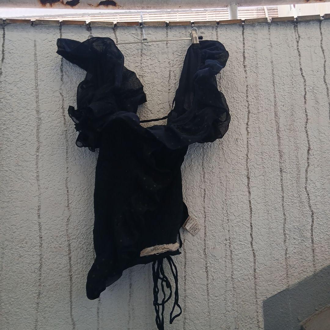 alice auaaドットチュールフリル付きトップス 黒