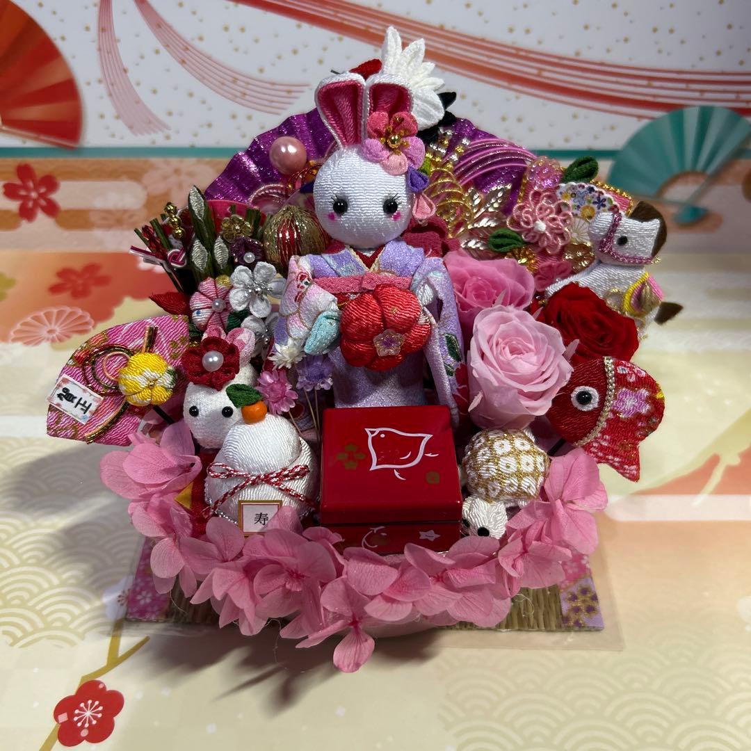 ハンドメイド❣️お正月豪華アレンジ❣️希少お目ぱっちりうさぎちゃん❣️扇、門松❁⃘*.゜