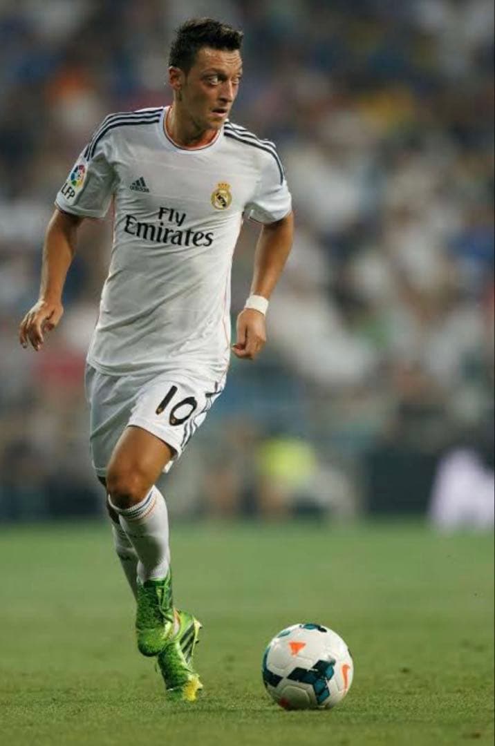 エジル　ユニフォーム　レアルマドリード　13-14