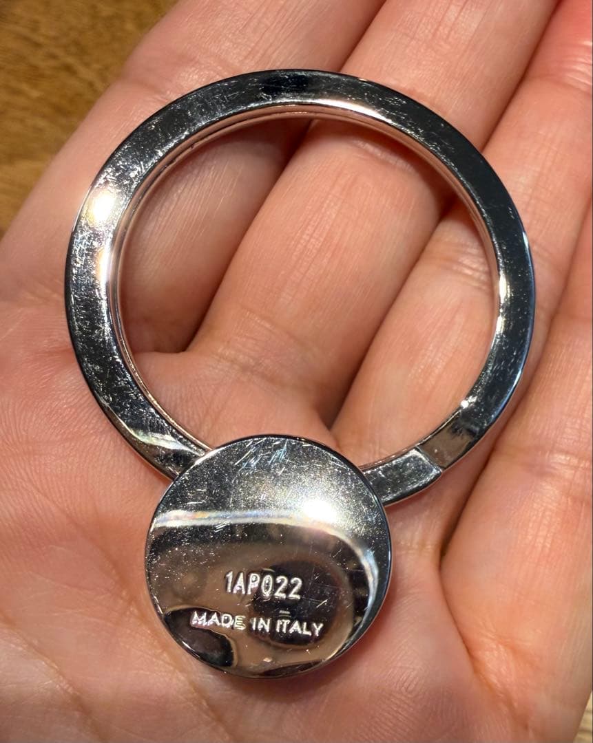 PRADA ピンク キーホルダー 箱付き